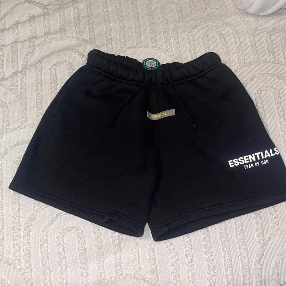 Fear of God Essentials Sweat short
